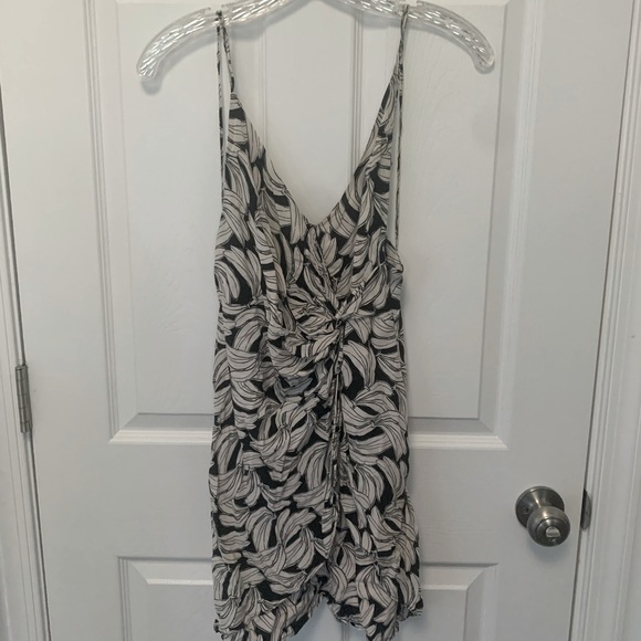 Urban Outfitters size xs banana print dress - Picture 1 of 3